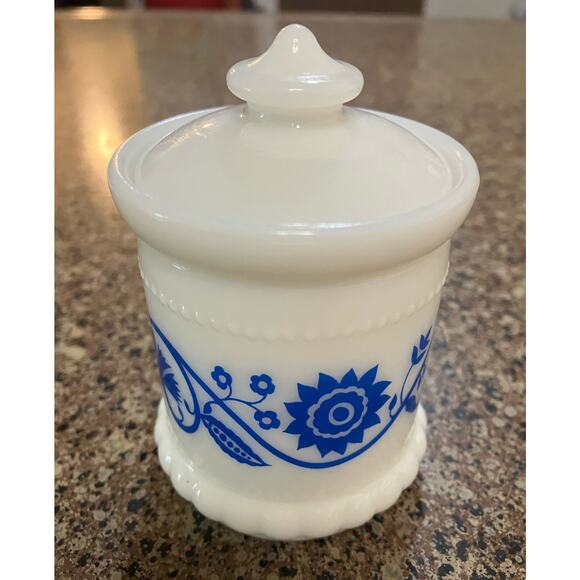 VTG Hazel Atlas Milk Glass Jar & Lid Condiment Sweet Pea Jam Mustard 3.75" - Picture 1 of 10